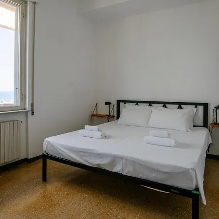 Tra Le Nuvole * Albenga