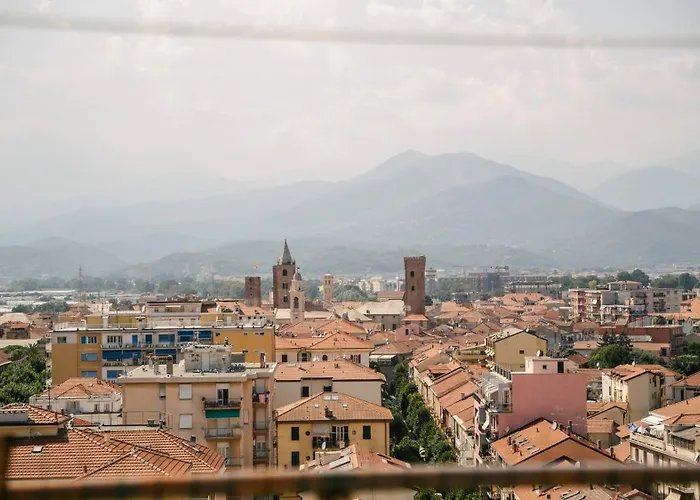 Tra Le Nuvole *