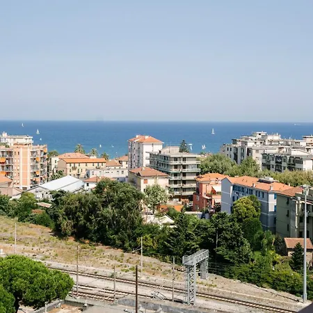 Appartamento Tra Le Nuvole Albenga